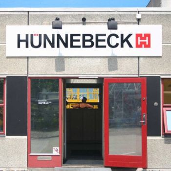 H nnebeck indgang.jpg